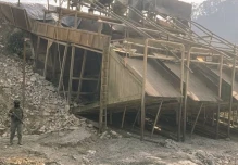 Operativo militar desmantela equipos de minería ilegal en Zamora Chinchipe