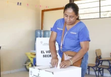 Habitantes de nueva parroquia eligieron sus dignidades