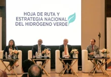 Ecuador lanza su hoja de ruta con tres fases para el desarrollo del hidrógeno verde