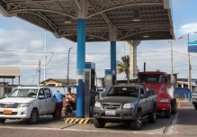 La gasolina Súper volvió a bajar y ahora costará $ 4,27