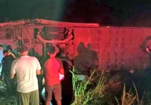 Al menos 18 fallecidos y 25 heridos en accidente de autobús en Ecuador
