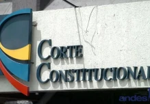 Corte Constitucional de Ecuador suspende requisitos a entrada de venezolanos
