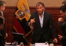 Rafael Correa: ¨Retiraremos nuestro encargado de la embajada¨ de Brasil
