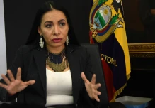CAL aprueba juicio político a Diana Atamaint, presidenta del CNE