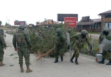 Riesgo país de Ecuador cayó a 759 puntos tras fin del paro
