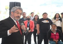 11.000 profesionales de la salud serán contratados este año