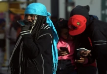 Migrantes y tecnología: cómo los móviles cambian la ruta hacia Estados Unidos