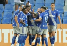 Emelec se medirá con Defensa y Justicia en octavos de final de la Copa Sudamericana