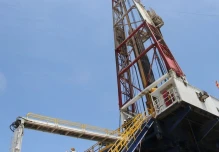 Nuevas intervenciones en tres pozos sumarán 2.411 barriles diarios a la producción petrolera