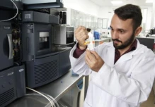 Ikiam estudia el veneno de serpientes