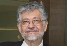 Roberto López: “Una Asamblea Constituyente para desmantelar el correísmo”
