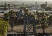 El petróleo WTI, referente de Ecuador, cayó más del 2,44 %