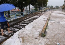 El ECU911 reportó 114 llamadas por inundaciones 40 viviendas afectadas y heridos leves tras la lluvia con granizo que se registró en Quito