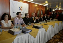 Pretenden que Comisión Anticorrupción pague 5 millones 