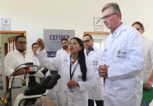 El primer centro fitosanitario especializado en pitahaya se inauguró en Palora