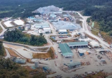La tasa minera entró en vigor pese a fuerte rechazo del sector