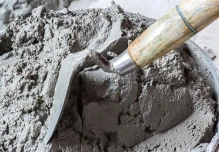 Crisis de asfalto paraliza obras en el país
