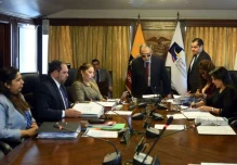 Vence el plazo de la Corte Constitucional para defenderse