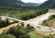 Lundin Gold inauguró puente sobre el río Zamora 