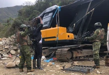 45 campamentos de minería ilegal fueron destruidos en Azuay
