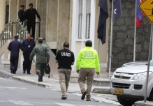 Desde los cuarteles se vendían armas y municiones