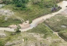Ejército ecuatoriano realiza operación contra minería ilegal en Orellana