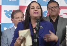 Suspensión de Revolución Ciudadana genera disputa legal entre Fiscalía y Tribunal Electoral