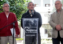 Más de 20 manifestantes detenidos y 7 policías retenidos en protestas