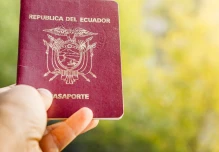 ¿Cómo renovar el pasaporte en Ecuador y cuánto cuesta?