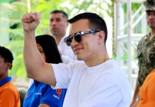 17 candidatos buscarán la presidencia en 2025