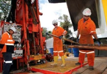 El futuro de la minería de Ecuador se juega en dos frentes