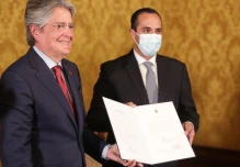 Juan Carlos Holguín fue posesionado como canciller