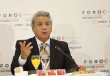 Moreno ofrece 'seguridad jurídica' a inversionistas y una 'lucha contra la corrupción'

