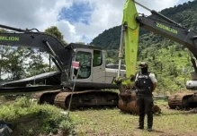 Detectan continuidad de minería en el río Abanico pese a controles oficiales