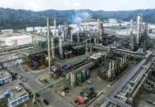 Fallas en la refinería afectarán al presupuesto del Estado para este año