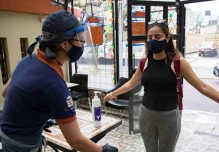 Ecuador recibe sello de seguridad sanitaria como destino turístico