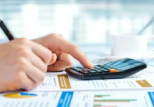 El Gobierno se estrena con deuda por $ 2.000 millones