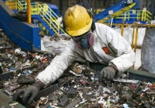 El acero verde se forja en Ecuador con millones de toneladas de chatarra reciclada