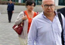 Fiscal Galo Chiriboga otorga certificado de honorabilidad a Orlando Pérez