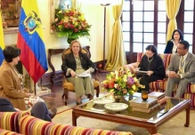Ecuador y Colombia buscan reducir tensiones por seguridad y comercio
