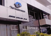 La producción petrolera nacional permanece estancada y a ratos incluso cae