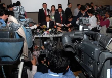 Cordicom, Supercom y Secom: 194 millones para maldita la cosa