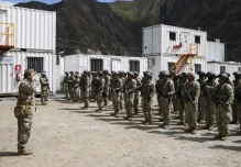 Perú: Más de 400 militares intervienen en operativo contra la minería ilegal
