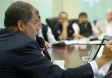 Un 58 % desaprueba la gestión del presidente de Ecuador, según encuesta 