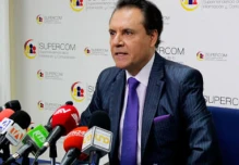 SIP denuncia “insólita” persecución a medios en Ecuador