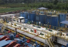 Militares recobran el control del campo Sacha