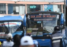 Transporte pesado presiona al Gobierno y advierte posible paralización