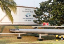 Petroecuador construirá nueva variante del oleoducto para evitar otro colapso en San Rafael