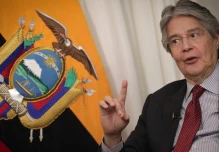 Lasso ordena protección militar para candidatos presidenciales