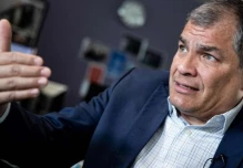Facebook dio de baja la ‘fan page’ de Rafael Correa